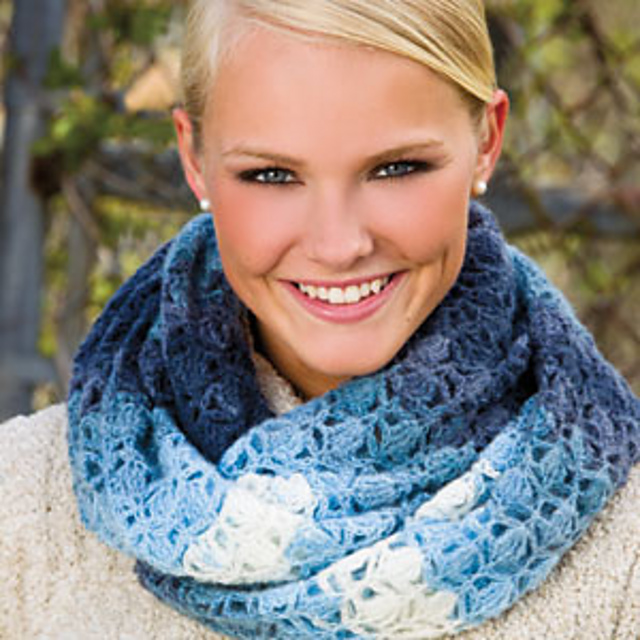 Misty Blues Lace Cowl
