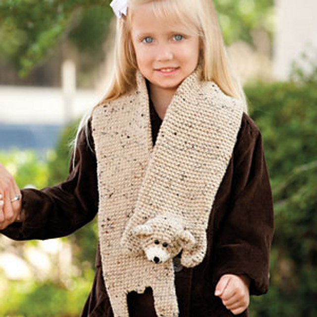 Huggy Bear Scarf