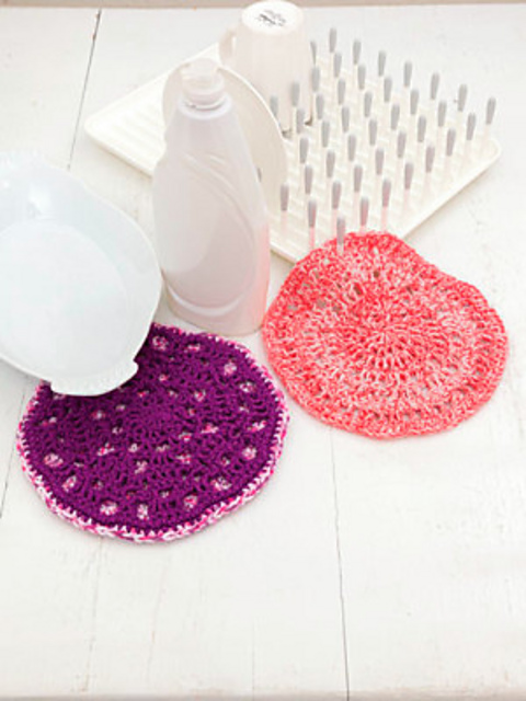 Abstract Flower Hot Pad & Peach Slice Dishcloth