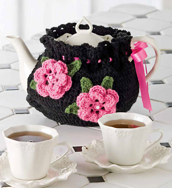 Midnight Roses Tea Cozy
