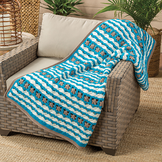 Starfish & Seashells Throw