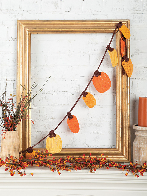 Festive Pumpkin Garland