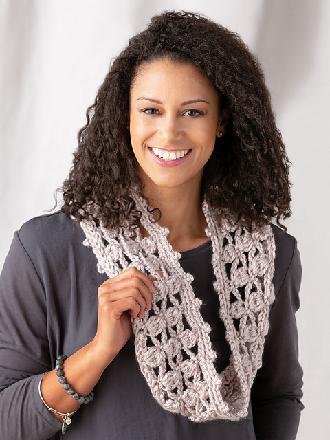 Bobbleton Cowl