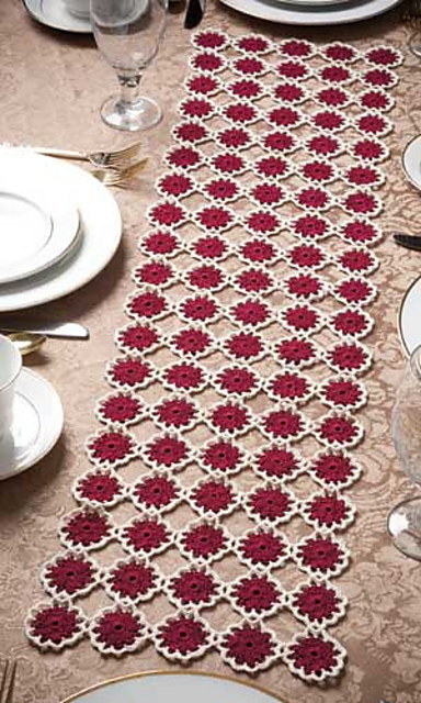 Garnet Roses Table Runner