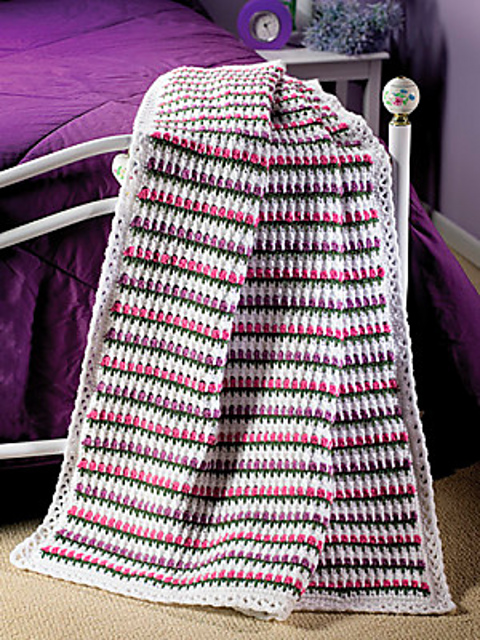 Rosebud Foot-Pocket Throw