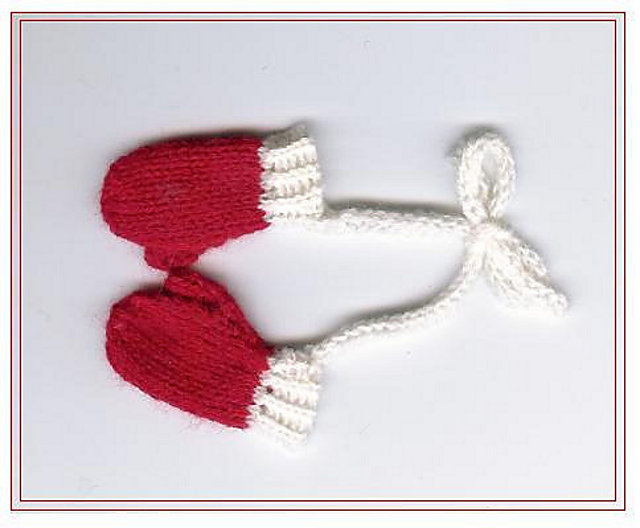 Tiny Mittens Ornament 