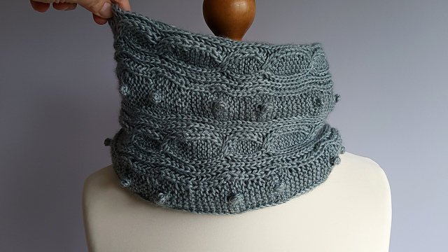 "Noppi" Cowl