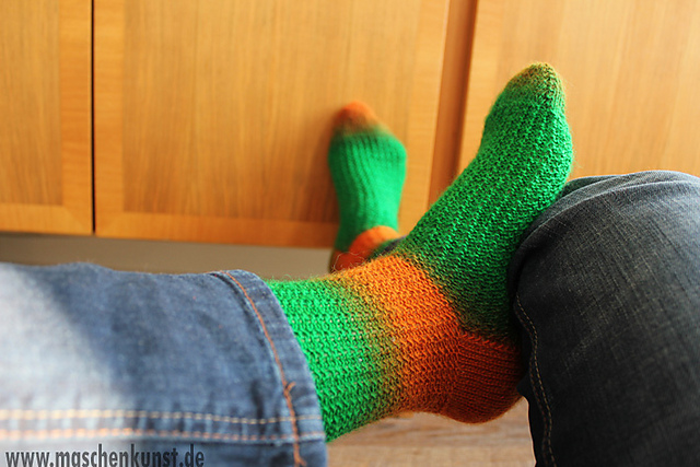 Green-orange-tick