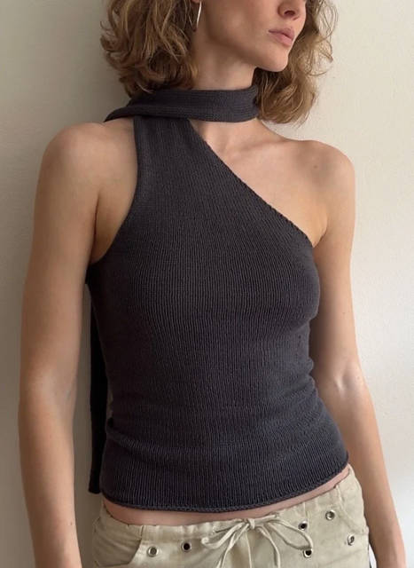 Line scarf top