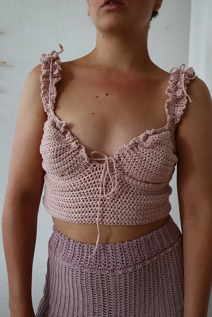Aurelia top