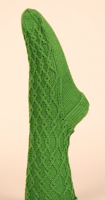 Intertwined Socks