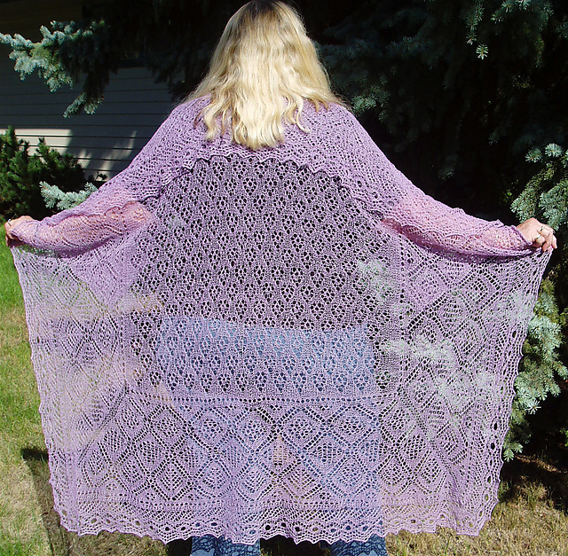 The Rosebud Shawl