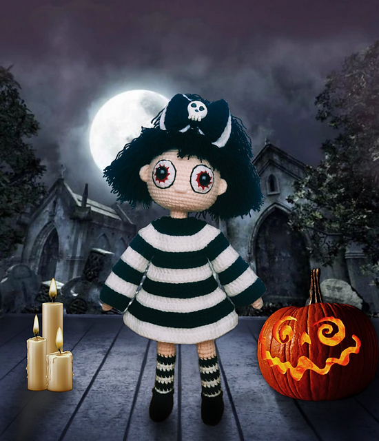Mei Halloween Doll