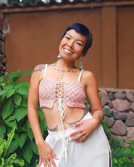 Shelly Love top