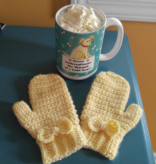 Little Bows Mittens