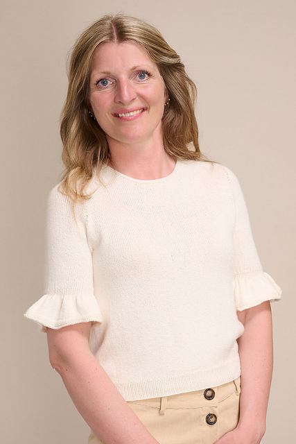 Leonora tee