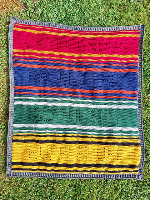 Hogwarts Houses Throw
