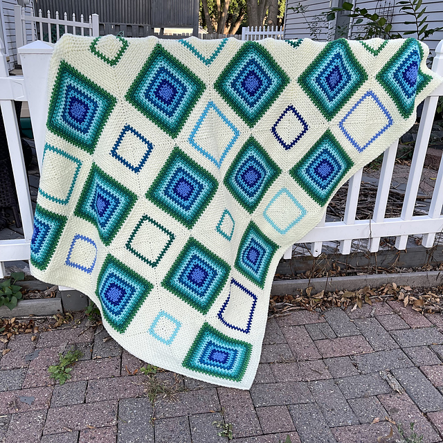 Majestic Moss Stitch Blanket