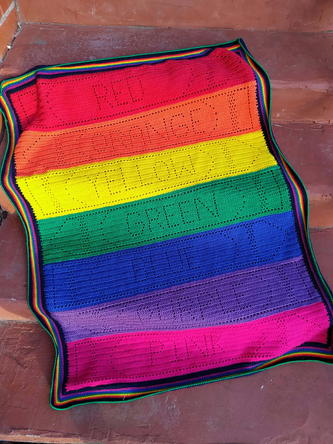 Color Crayons Blanket