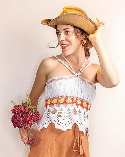 The Kalmia Top