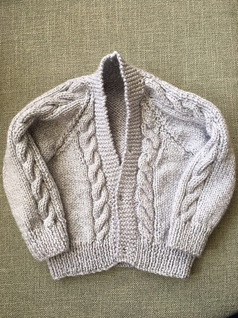 Design 1 V-neck Cardigan