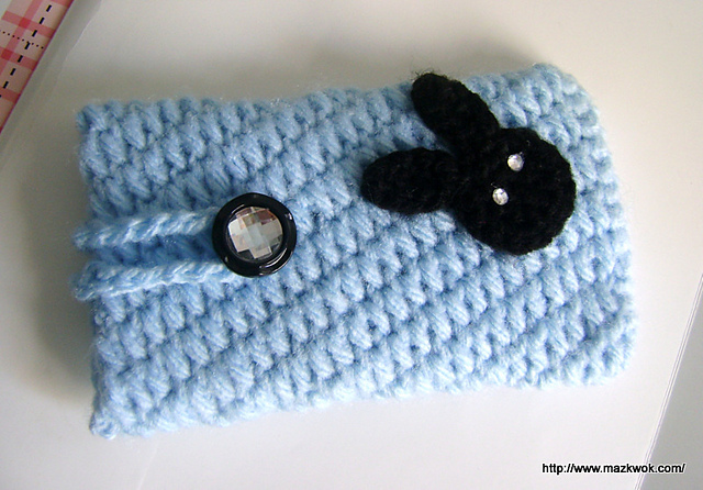 Seamless phone cozy