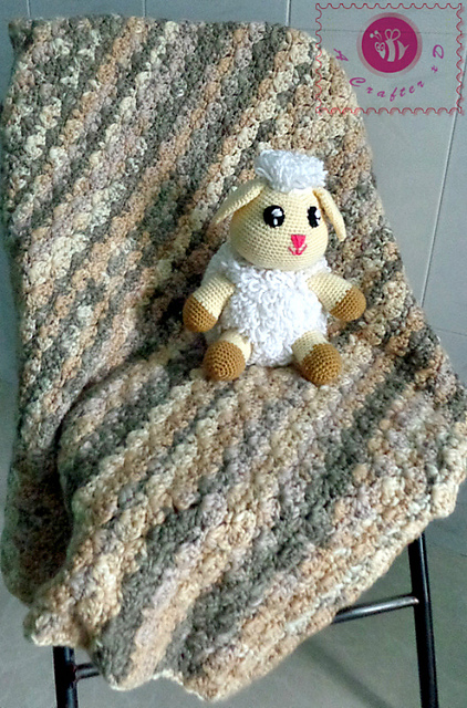 Woolly love baby blanket