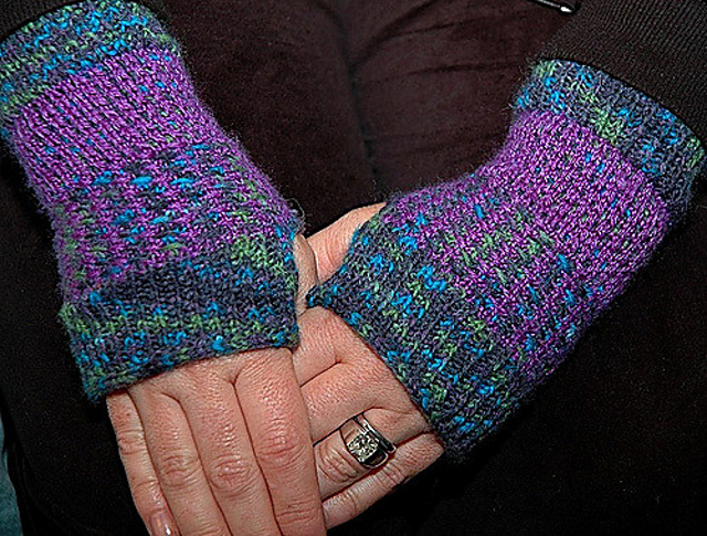 Comfort Gloves: Stars and Stripes Forever