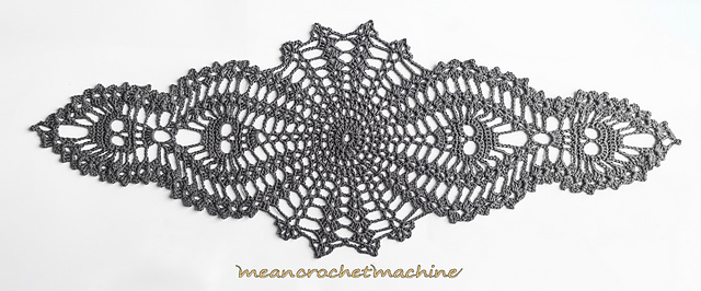 Long Skull Doily