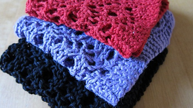 Arlesienne Dishcloth