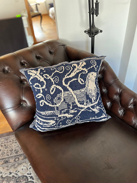 Celtic Otter Cushion
