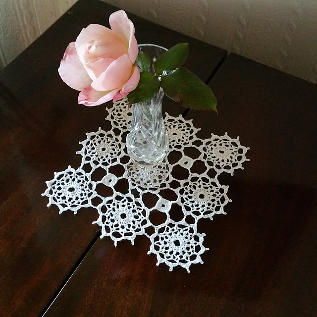 Motif Table Mat