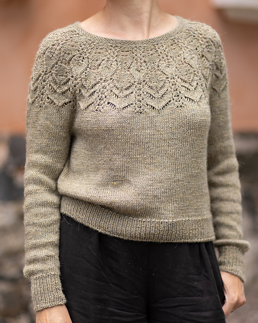 Candlelight Pullover