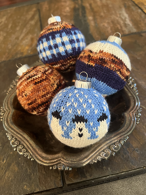 Winter Wonderball Snowfriends