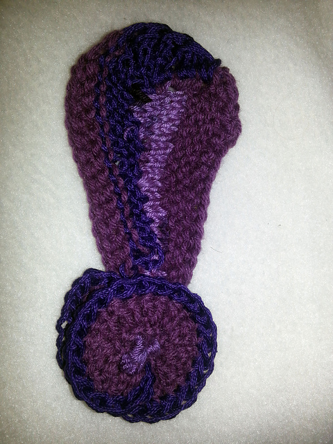 Knitted Paisley Motif