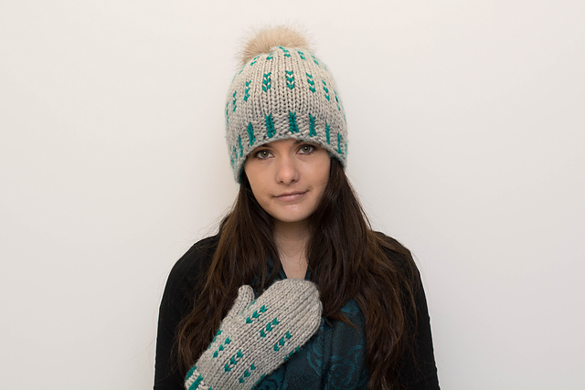 57# knitted hat and mittens