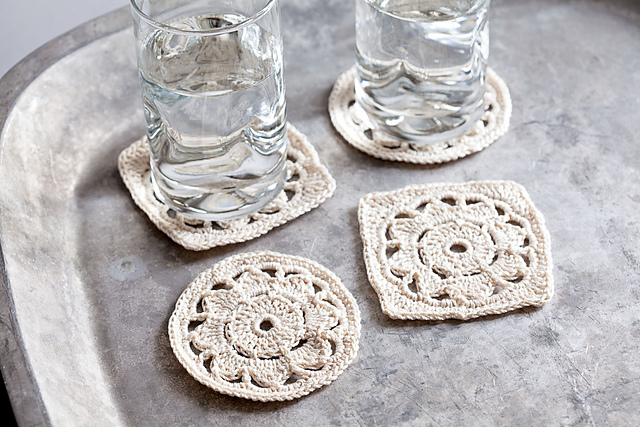 Blooming Blossom Coaster Set