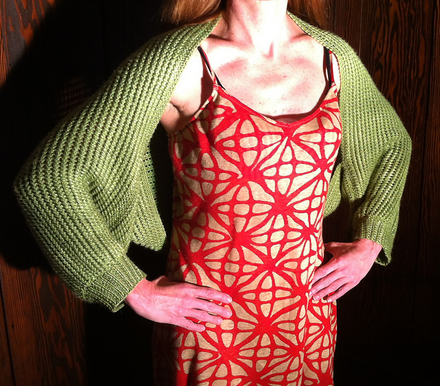 Midsummer Night's Shrug (Easy!)