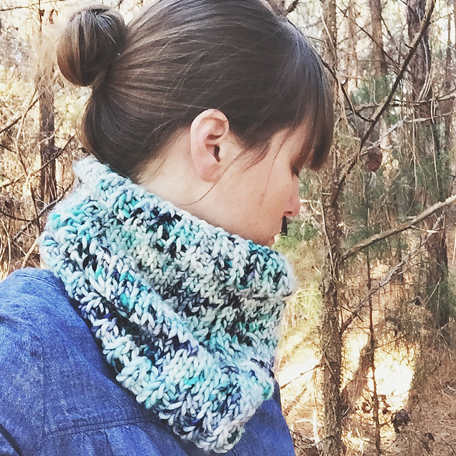 Glisten Cowl