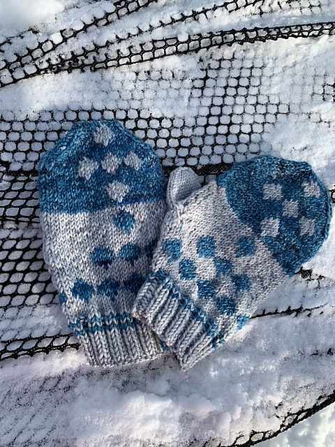 Cozy Classic Mittens