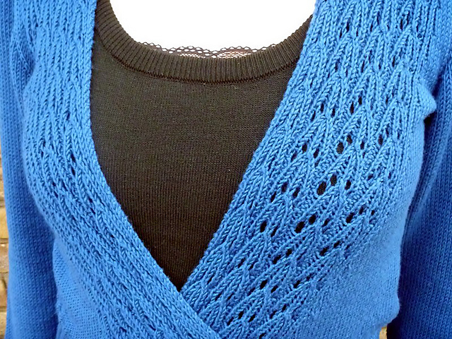 # 04 Sweater with Wrap Effect