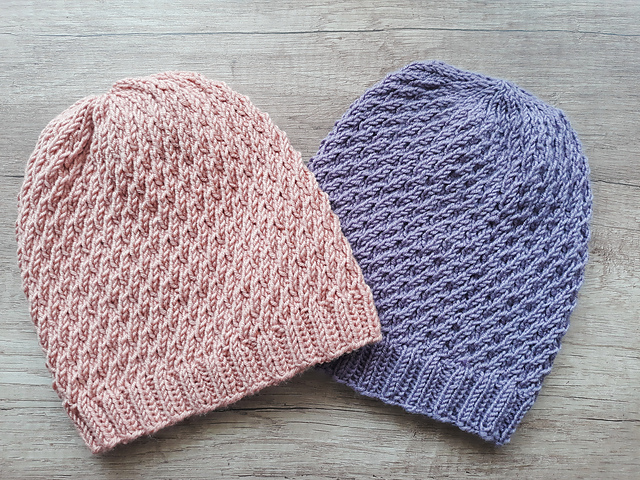 Sand waves beanie
