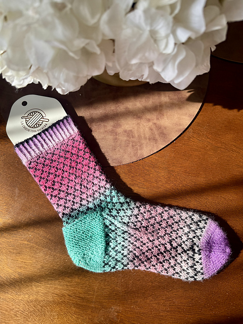 Pixelia socks
