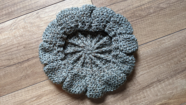 Subtle Pumpkin Beret
