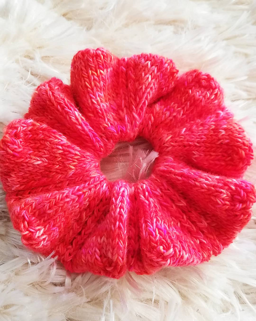 Flower Scrunchie