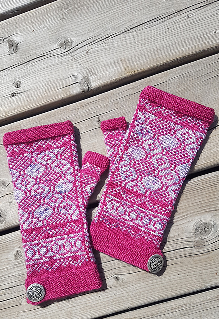 Ravelry: All the Rage pattern by Fran Carle