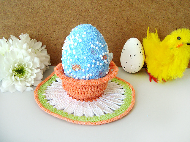 Daisy easter basket