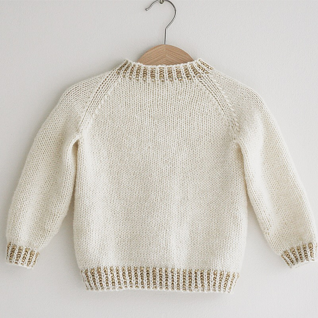 ENGLEsweater