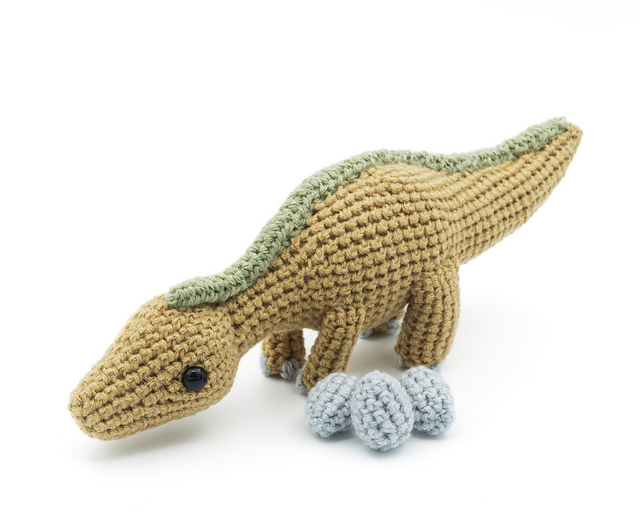 Amigurumi Maiasaurus Dinosaur