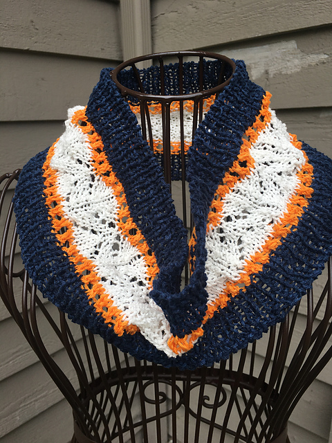 Post Alley Cowl
